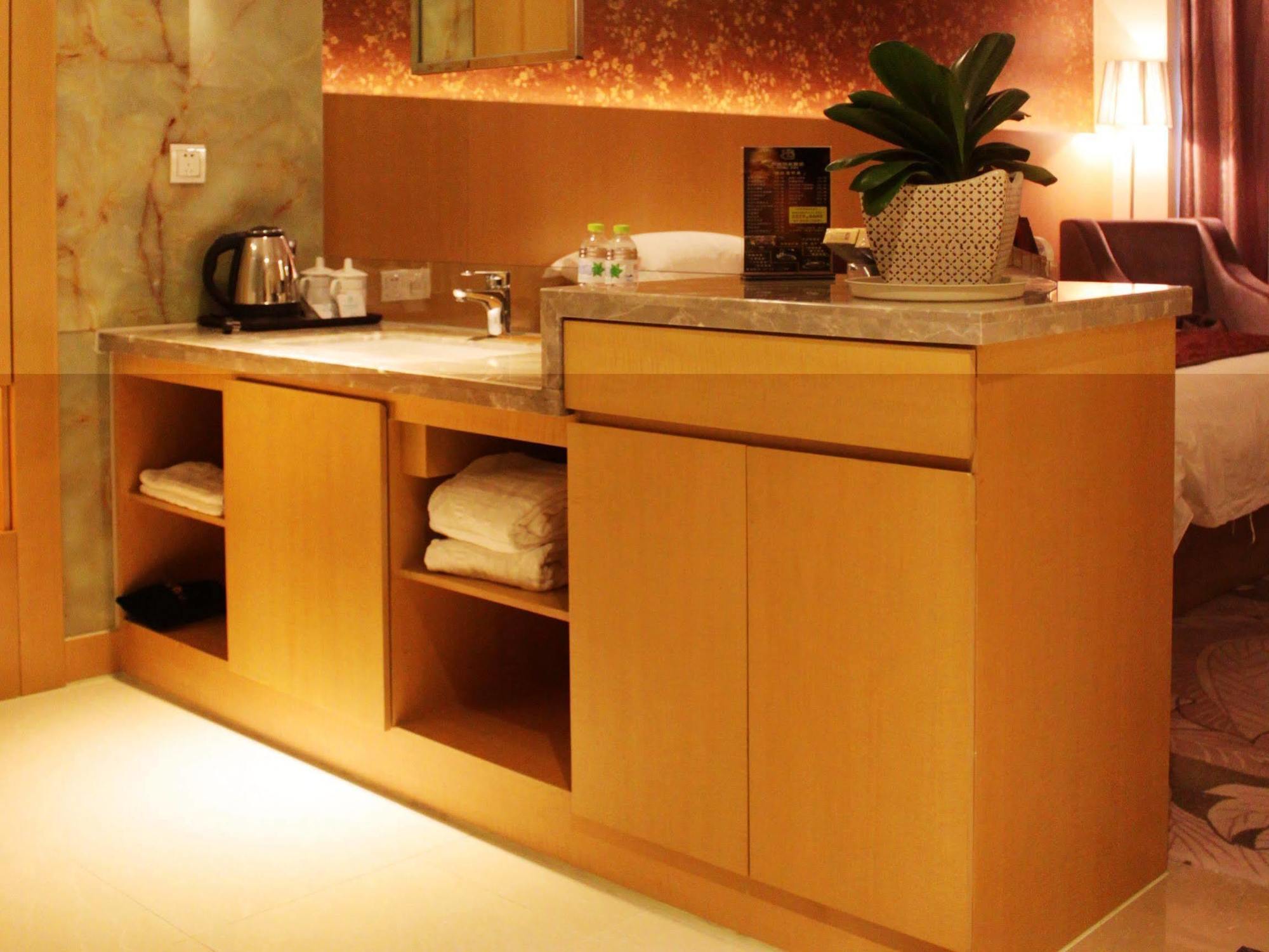 Baocheng Boutique Hotel Нинбо Екстериор снимка