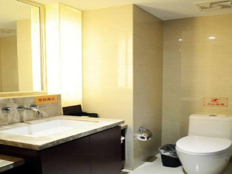 Baocheng Boutique Hotel Нинбо Екстериор снимка
